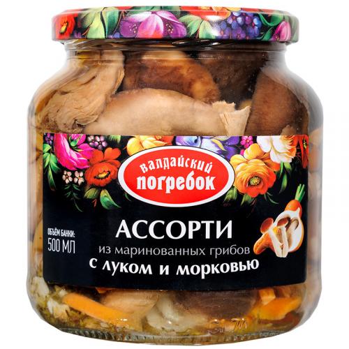 Ассорти Валдайский погребок из маринованных грибов с луком и морковью, Валдай, 500 мл